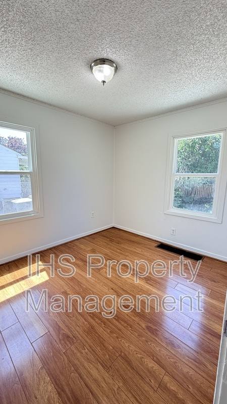 Apartment for rent at 1209 Stevens Dr, Richland, WA 99354
