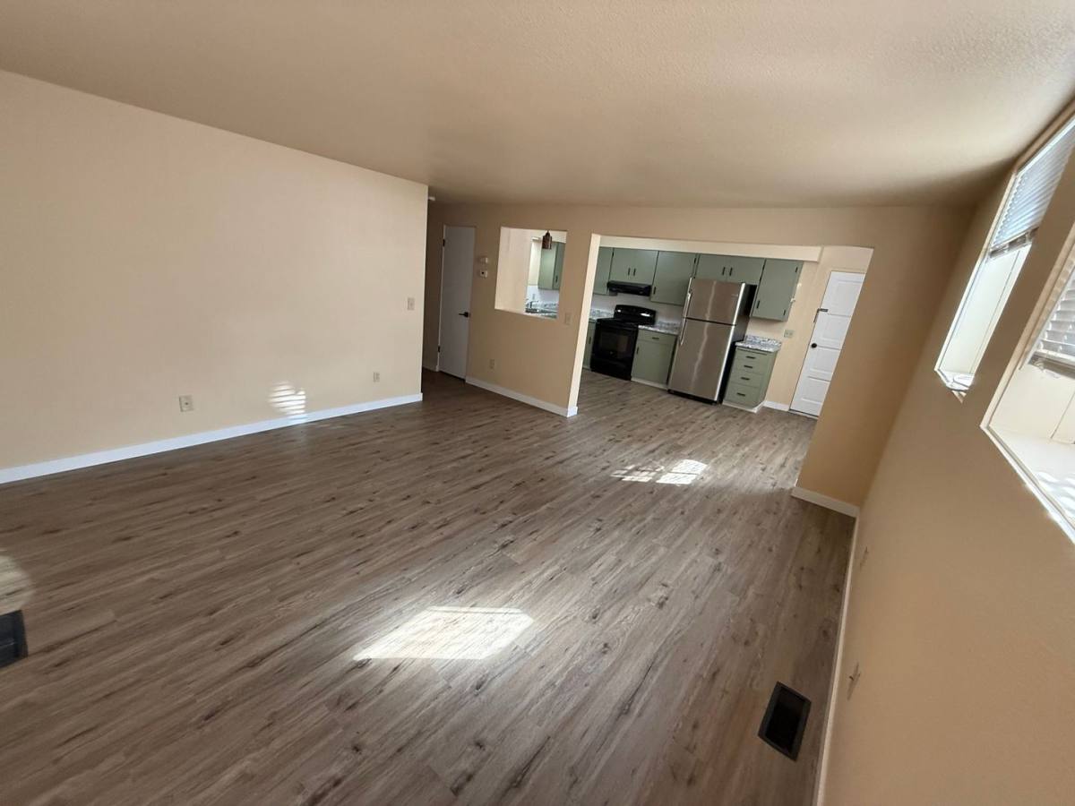 Apartment for rent at 402 6th Ave, Lewiston, ID 83501
