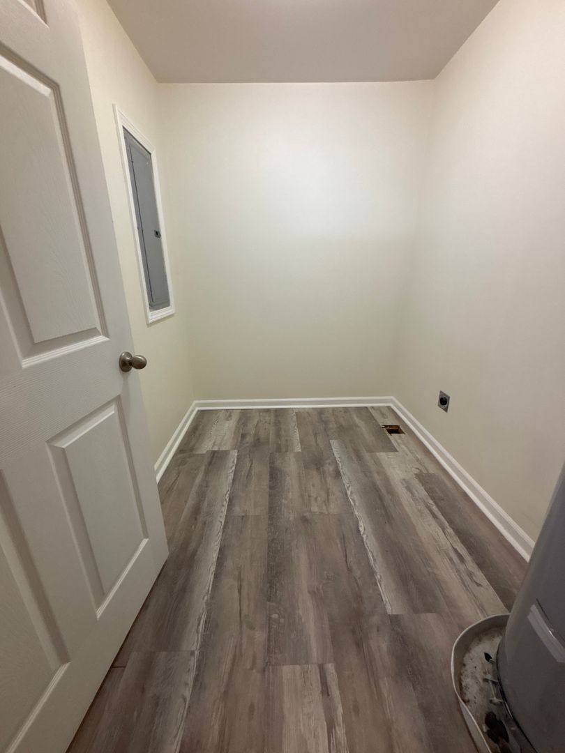 Apartment for rent at 38-40 Honeysuckle Dr, Jackson, TN 38301