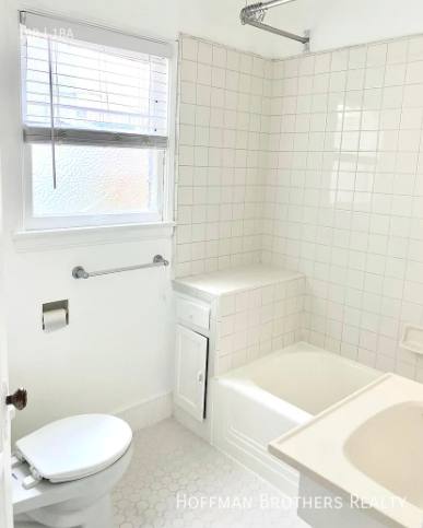 Apartment for rent at 2220 Ocean Park Blvd #D, Santa Monica, CA 90405