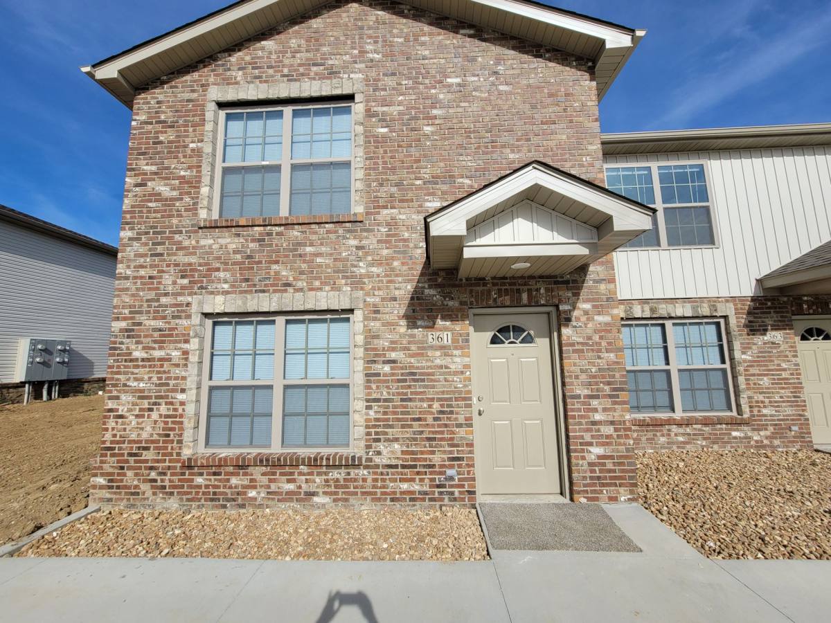 Apartment for rent at 564 Red Bill Dr, Union, MO 63084