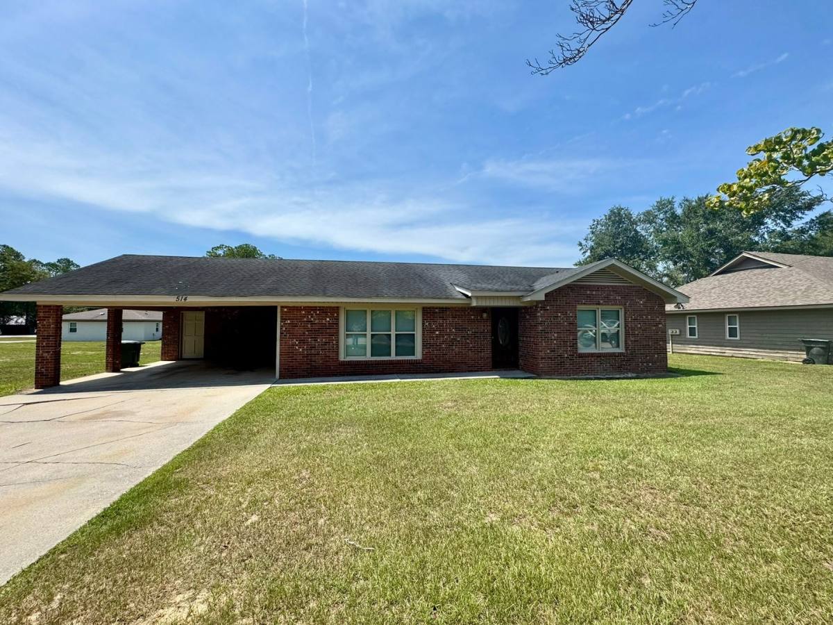 Apartment for rent at 514 Georgia Ave, Statesboro, GA 30458