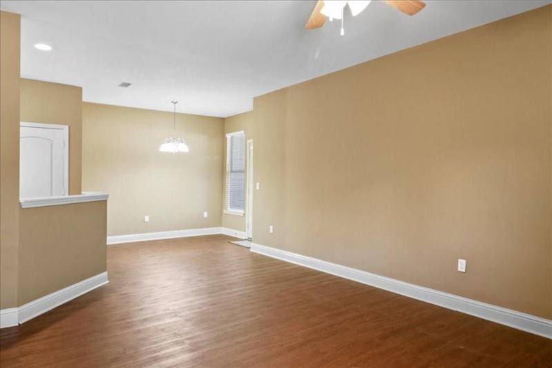 Townhouse for rent at 43215 Creek Circle #501, Hammond, LA 70403