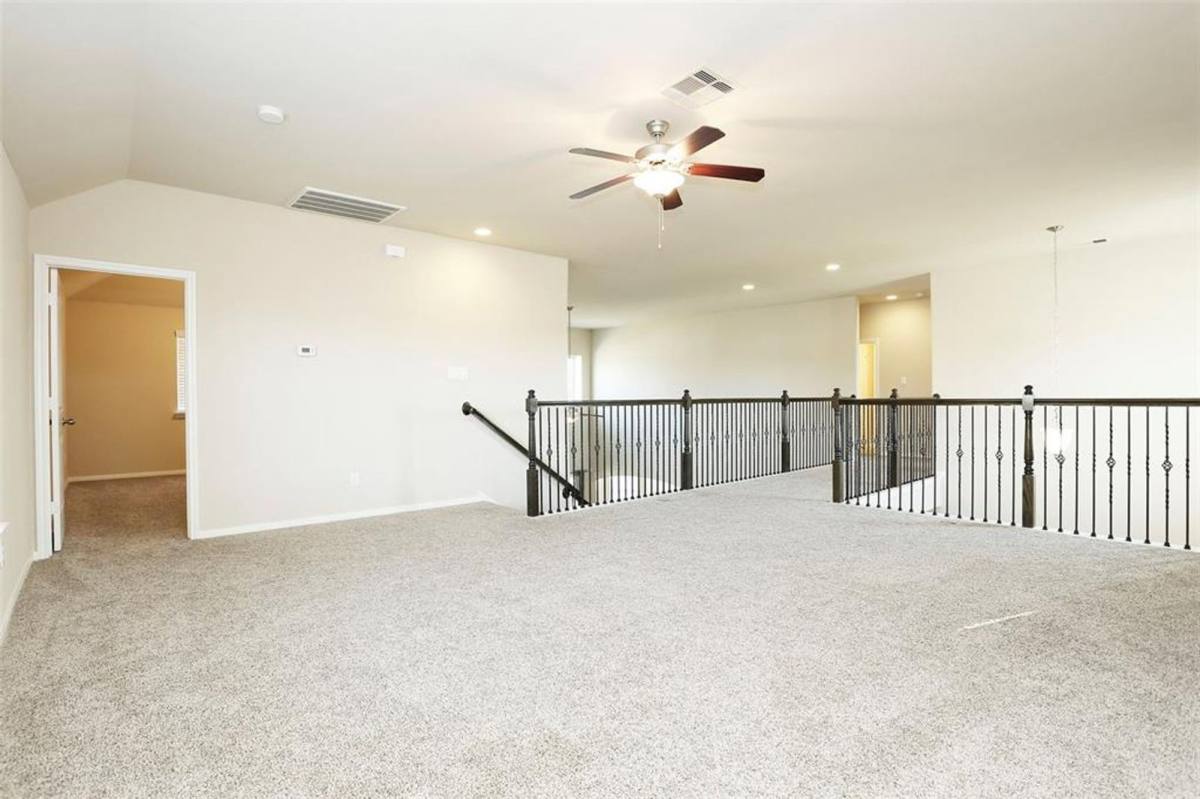 Apartment for rent at 9702 Massanutten Lane, Richmond, TX 77469