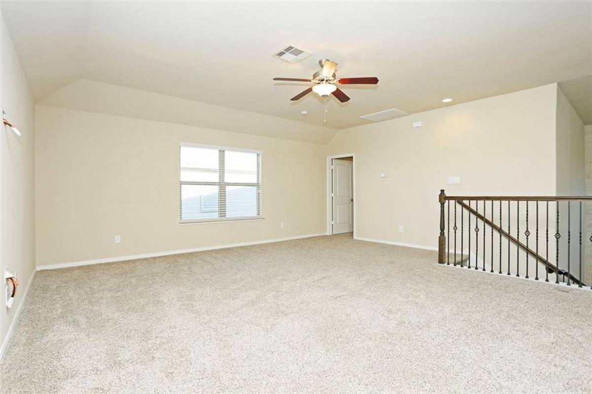 Apartment for rent at 9702 Massanutten Lane, Richmond, TX 77469