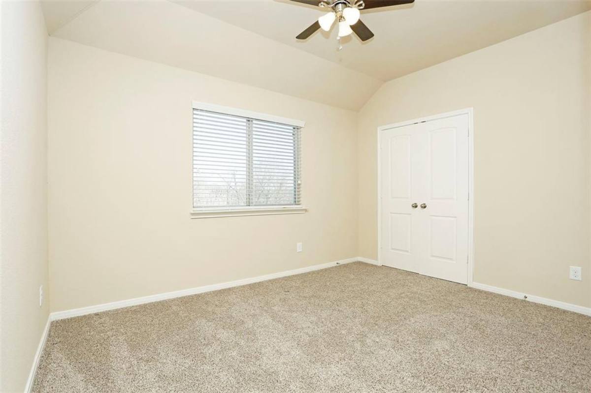 Apartment for rent at 9702 Massanutten Lane, Richmond, TX 77469