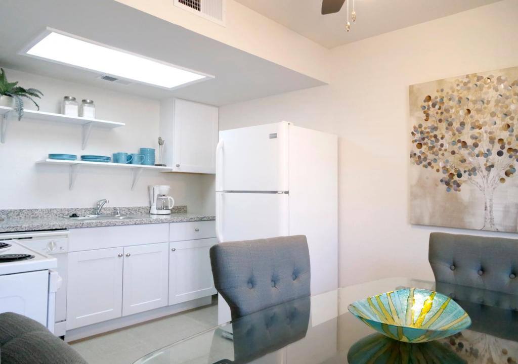 Apartment for rent at 1071 Meadowlark Court, Rio Rancho, NM 87124