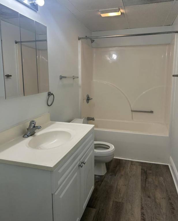 Apartment for rent at 213 Pinecrest Dr #14, Huntington, WV 25705