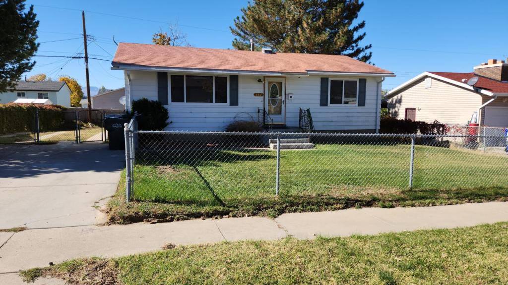 House for rent at 367 Overland Rd, Tooele, UT 84074
