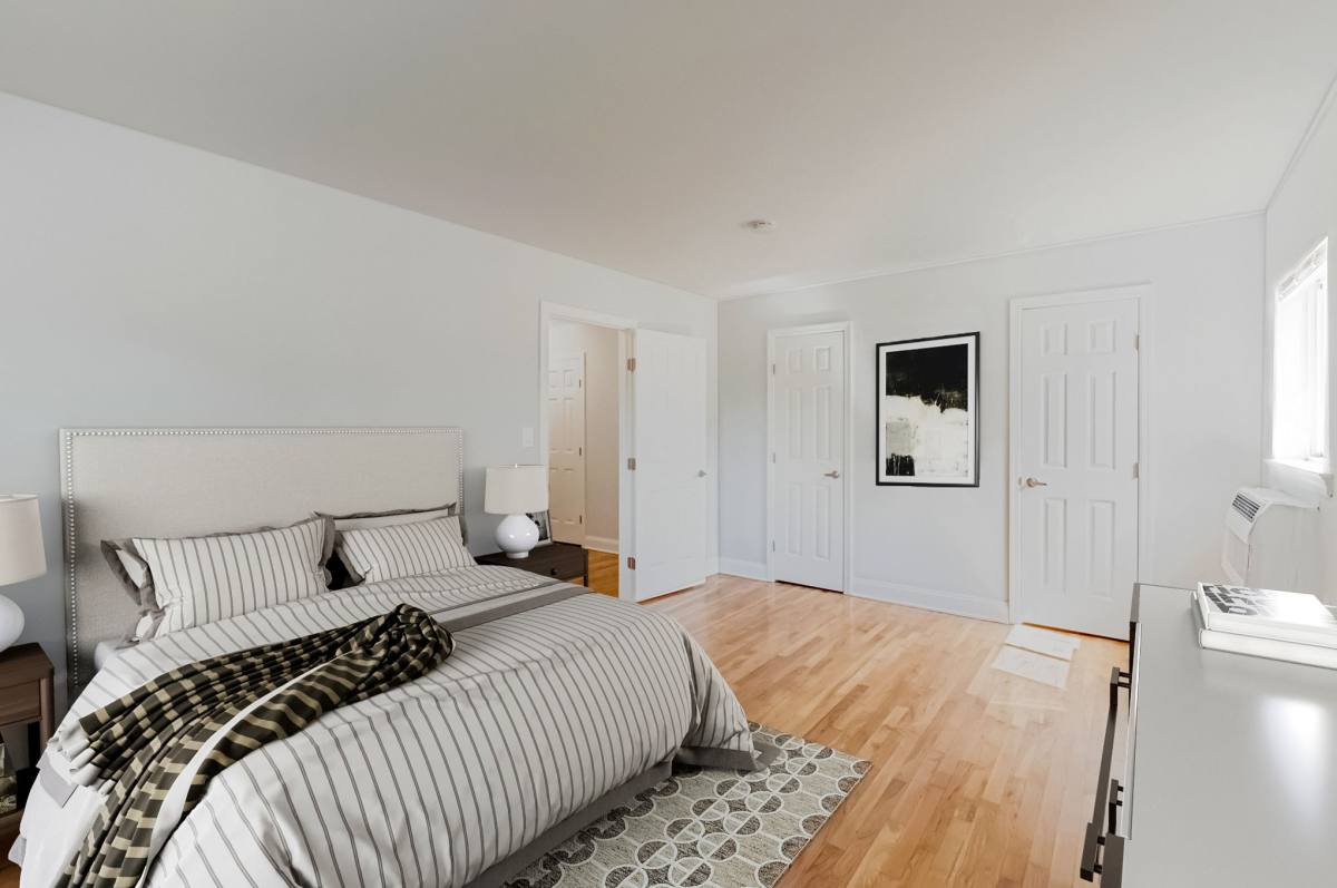 Apartment for rent at Forest Gardens, 30 N Forest Ave #B, Rockville Centre, NY 11570