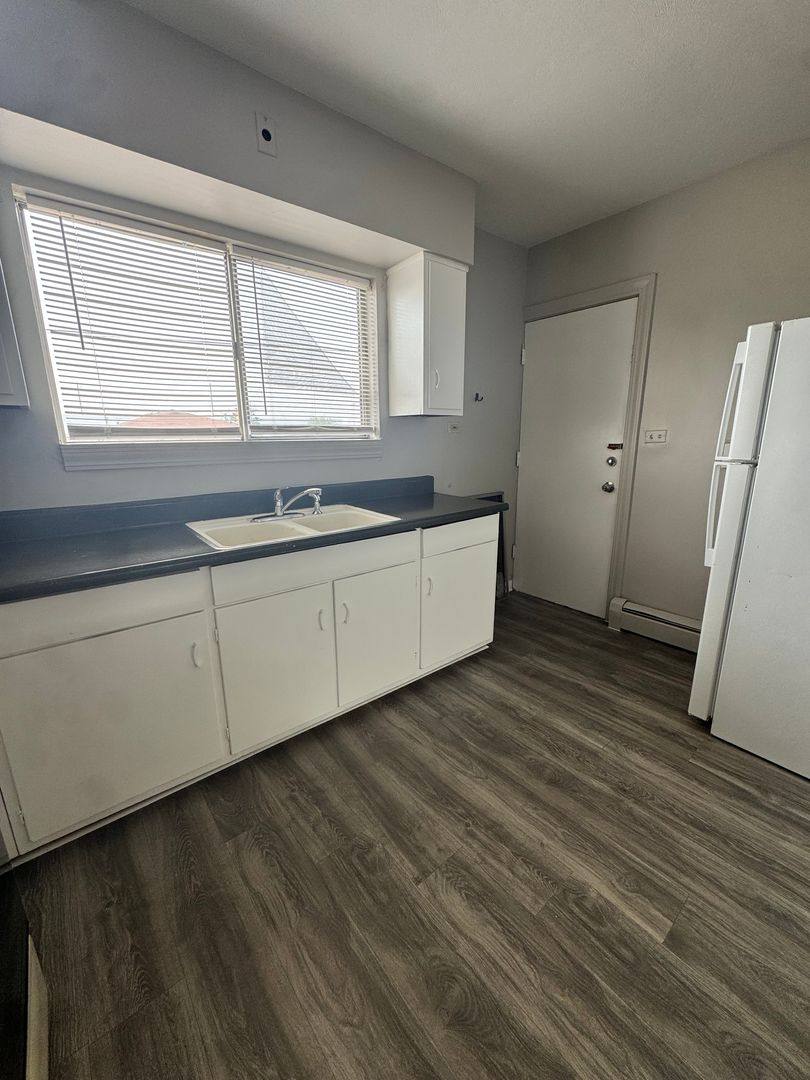 Apartment for rent at 2034-2054 N 18 Ave, Melrose Park, IL 60160