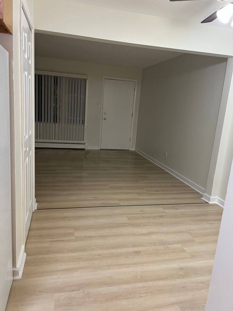 Apartment for rent at 36 King Arthur Court, Melrose Park, IL 60164