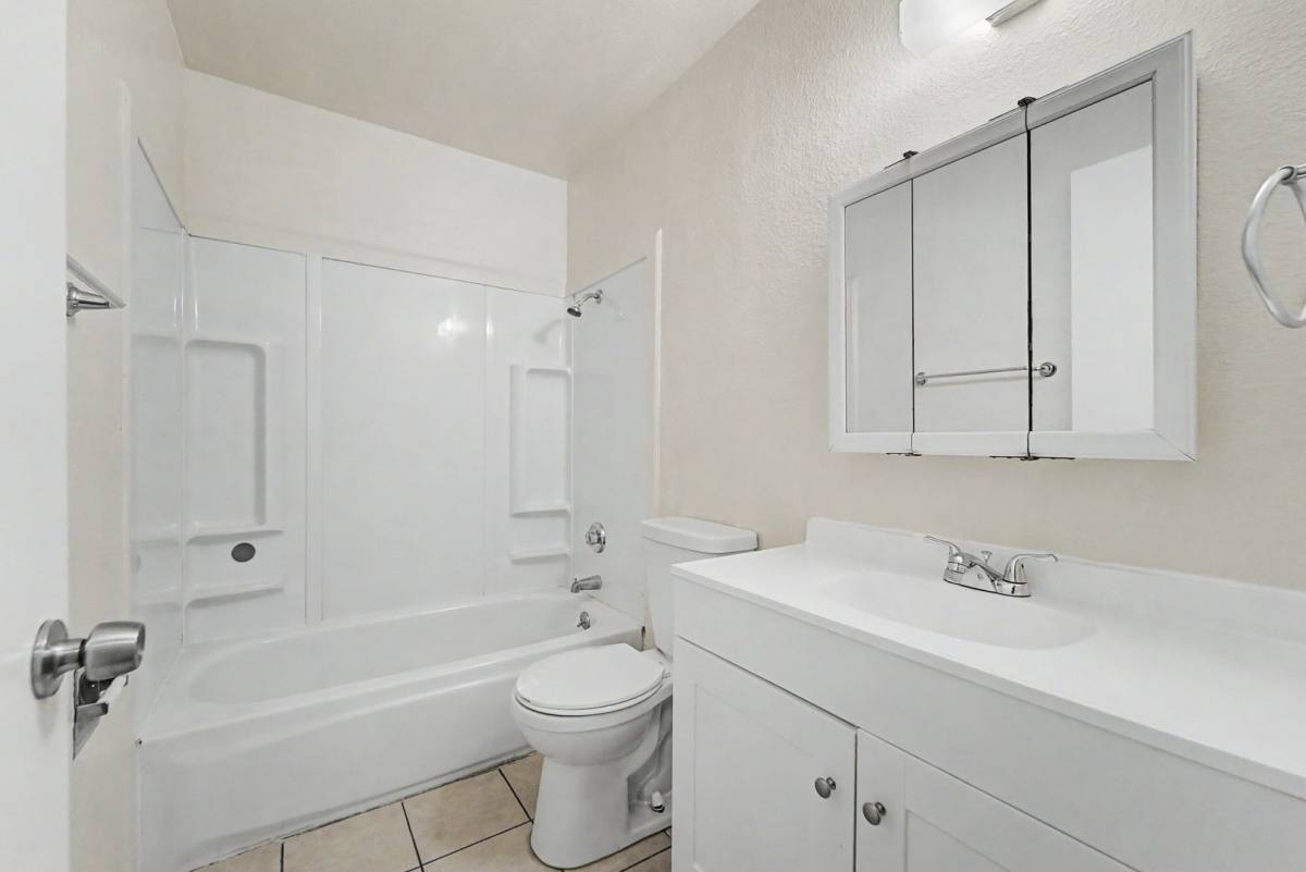 Apartment for rent at 251 Julie Dr, Yuba City, CA 95991