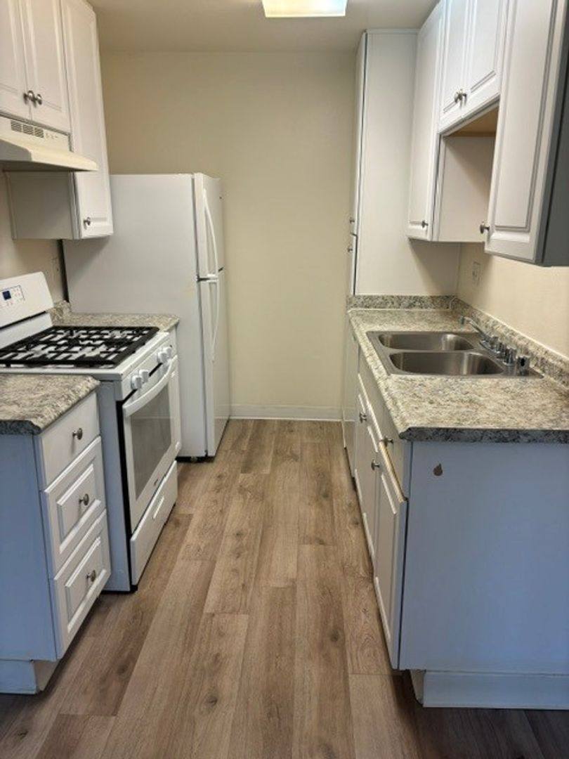 Apartment for rent at 200-314 W N Ave, Lompoc, CA 93436