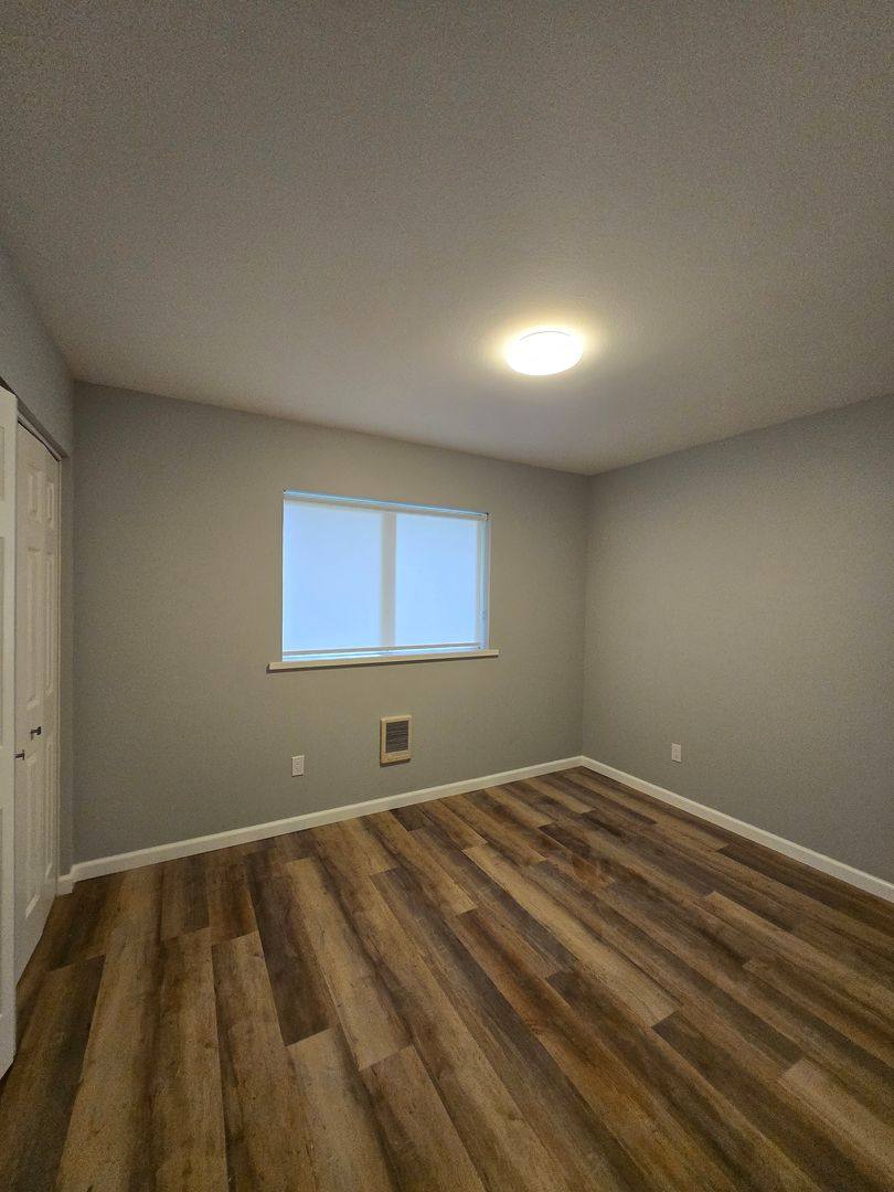 Apartment for rent at 114 N Prairie, Chehalis, WA 98532