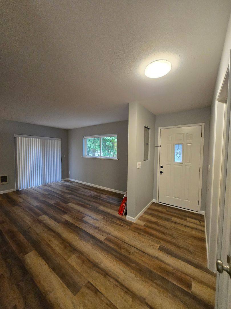 Apartment for rent at 114 N Prairie, Chehalis, WA 98532