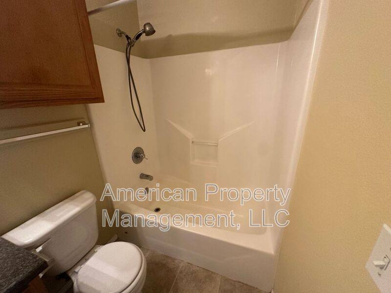 House for rent at 4718 NE Wisconsin St, Bartlesville, OK 74006