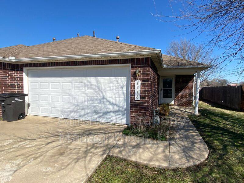 House for rent at 4718 NE Wisconsin St, Bartlesville, OK 74006