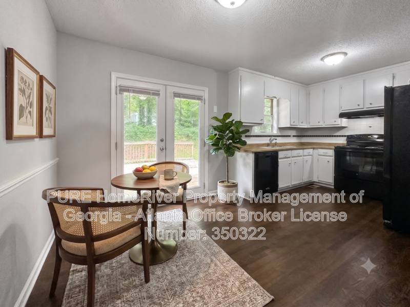 House for rent at 555 Browning Circle, Acworth, GA 30101