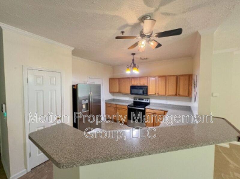Townhouse for rent at 158 Ellis Dr, Conyers, GA 30012