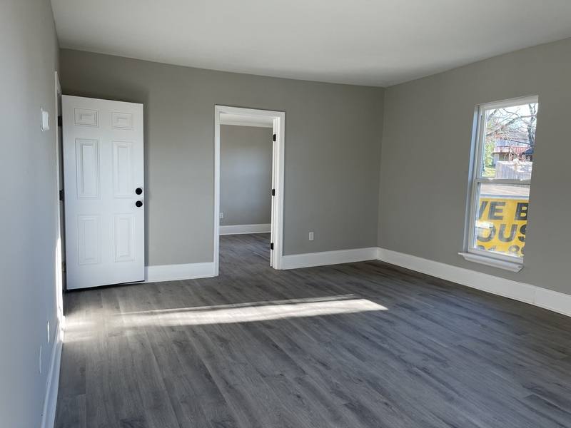 Apartment for rent at 202 E Columbia Ave, Knoxville, TN 37917