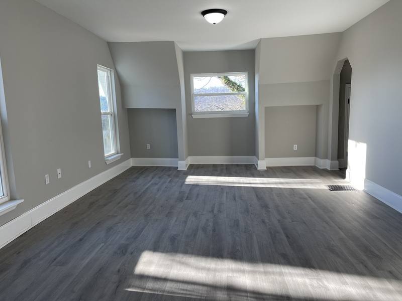 Apartment for rent at 202 E Columbia Ave, Knoxville, TN 37917
