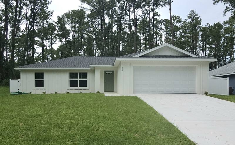 House for rent at 387 E Caldwell Dr, Dunnellon, FL 34434