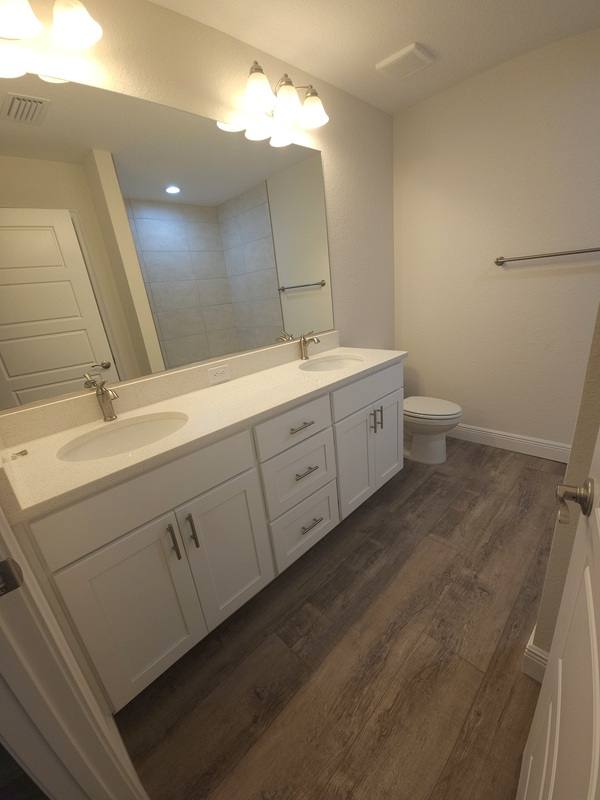 House for rent at 387 E Caldwell Dr, Dunnellon, FL 34434