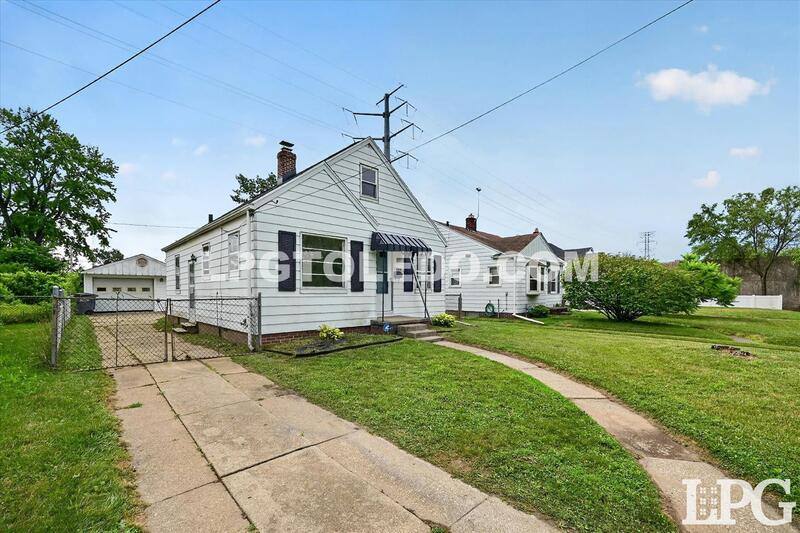 House for rent at 3540 Bellevue Rd, Toledo, OH 43613