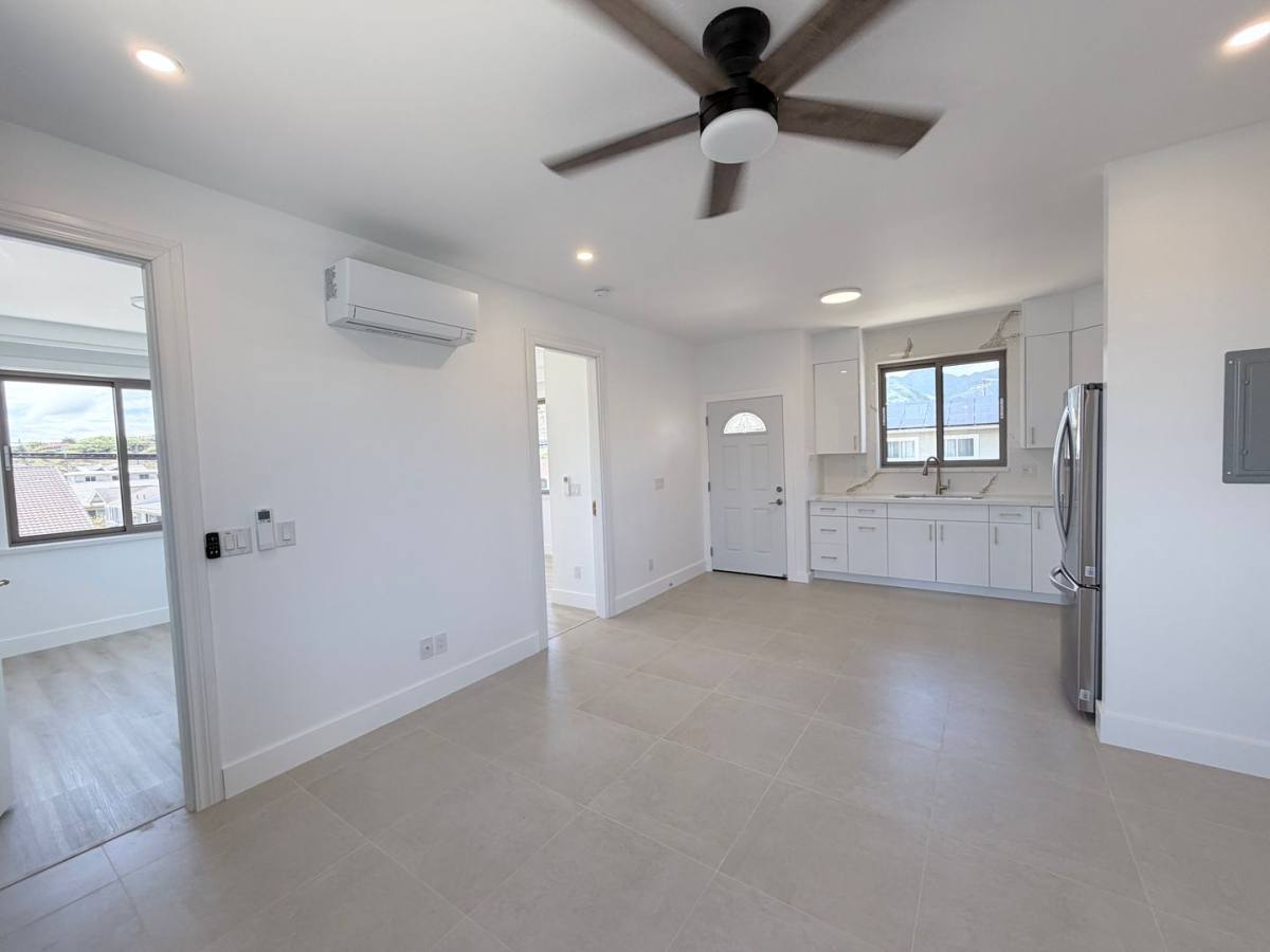 House for rent at 1335 9th Ave, Honolulu, HI 96816