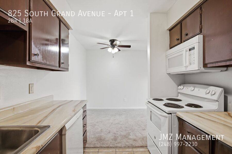 Apartment for rent at 825 S Grand Ave #1, Fowlerville, MI 48836