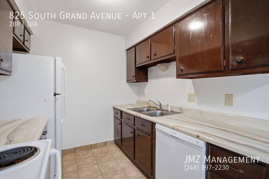 Apartment for rent at 825 S Grand Ave #1, Fowlerville, MI 48836