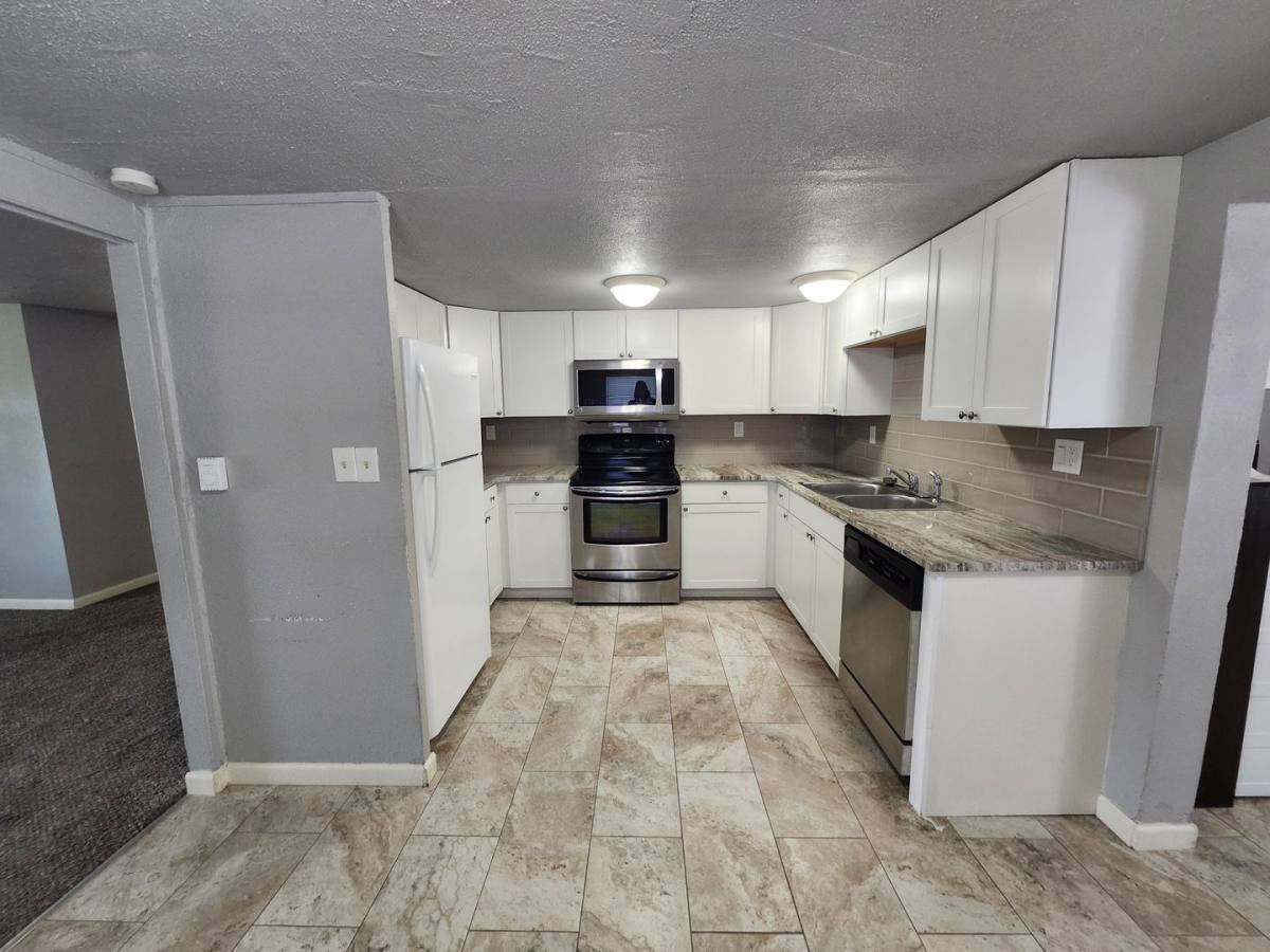 House for rent at 1327 Tunis Ave, Richland, WA 99354