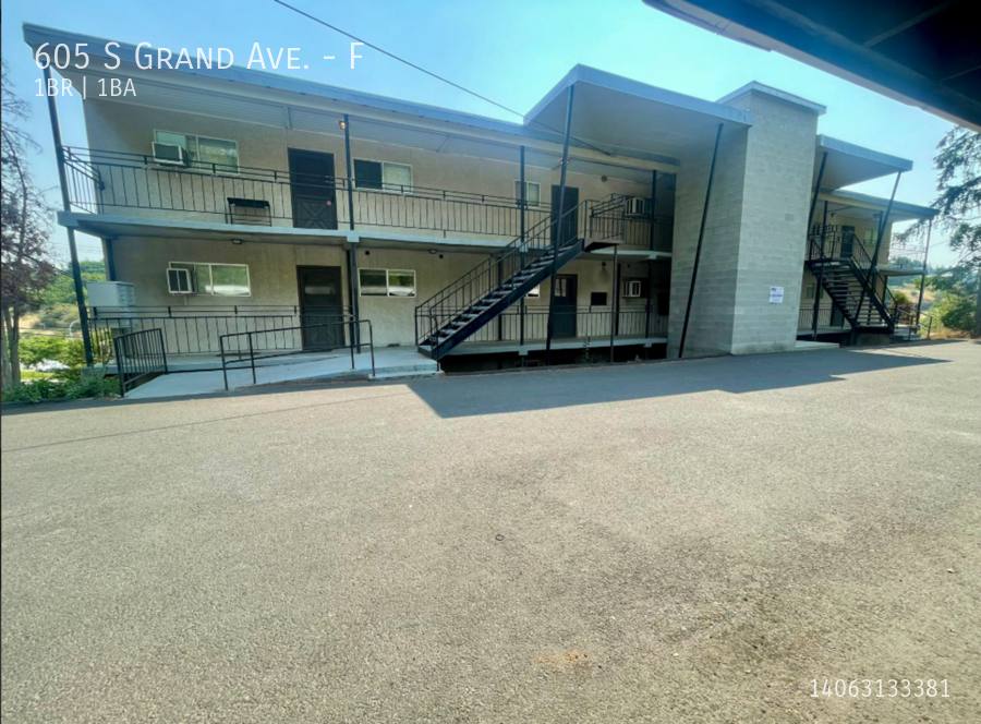Apartment for rent at 605 S Grand Ave #F, Pullman, WA 99163