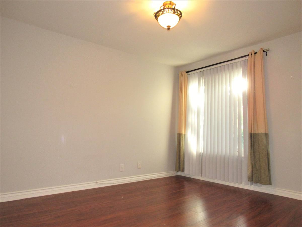 Apartment for rent at 8163 Redlands St, Playa Del Rey, CA 90293