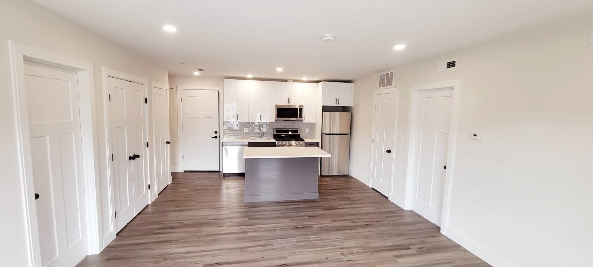 Apartment for rent at 317 Belgrade Ave #407, Roslindale, MA 02131