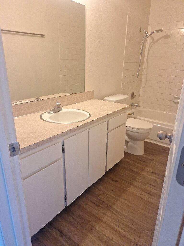 Apartment for rent at 1000 NE 3rd St #1, Prineville, OR 97754