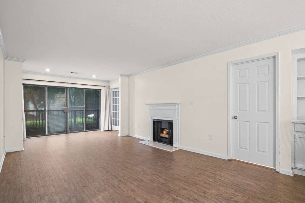 Condo for rent at 3115 Pine Heights Dr NE, Atlanta, GA 30324