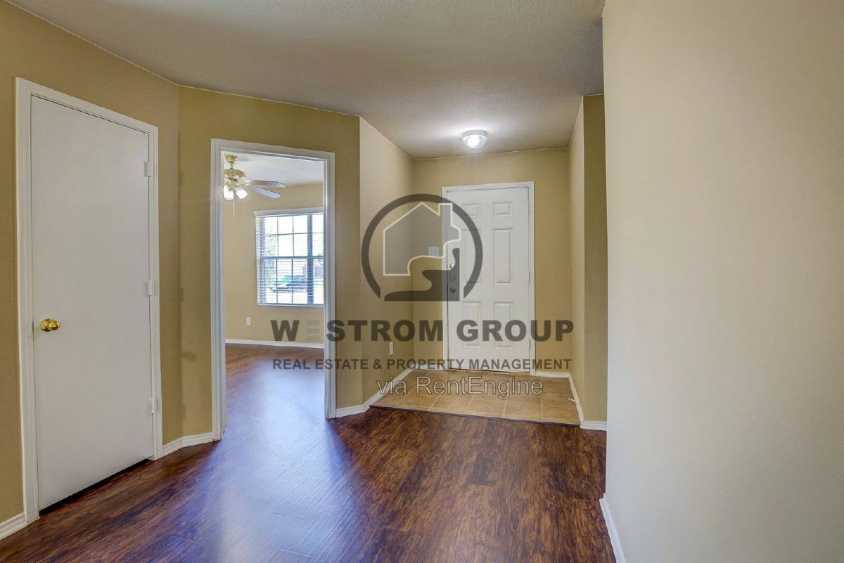7000 Sylvan Meadows Dr, Fort Worth, TX 76120 - House for Rent - Image 4