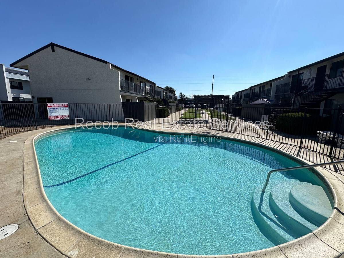Apartment for rent at 716 Broadway #20, El Cajon, CA 92021