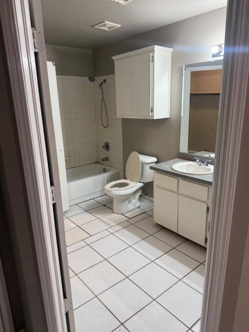Apartment for rent at 14117 SE 29th St #BUILDING, Choctaw, OK 73020
