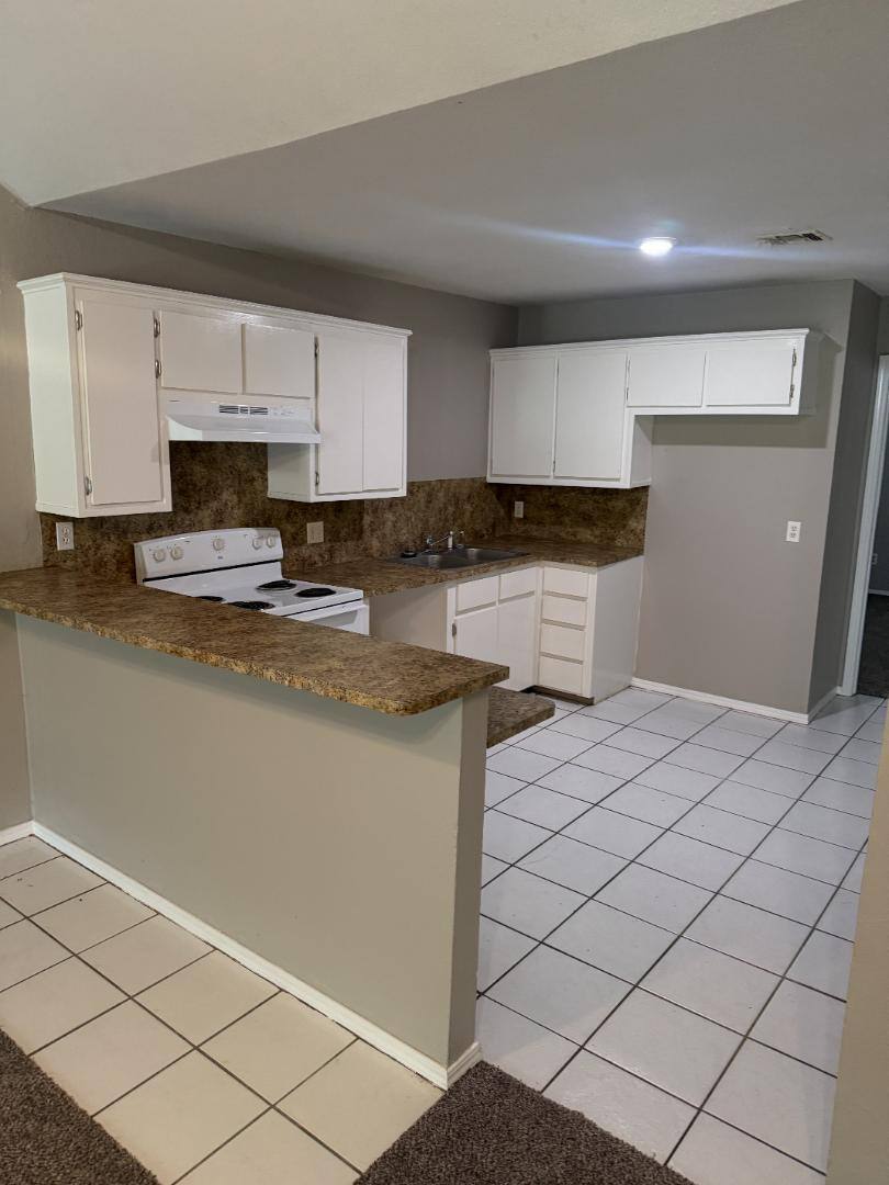 Apartment for rent at 14117 SE 29th St #BUILDING, Choctaw, OK 73020