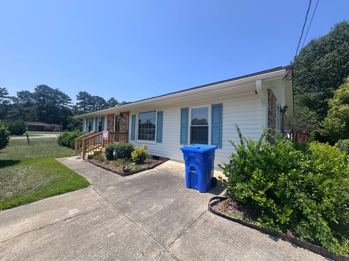 House for rent at 7363 Hyannis Dr, Fayetteville, NC 28304