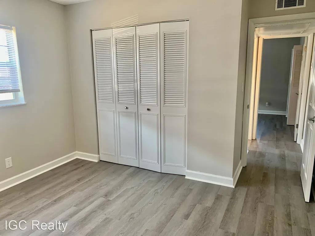 Apartment for rent at 1895 40th Ave #8, Vero Beach, FL 32960