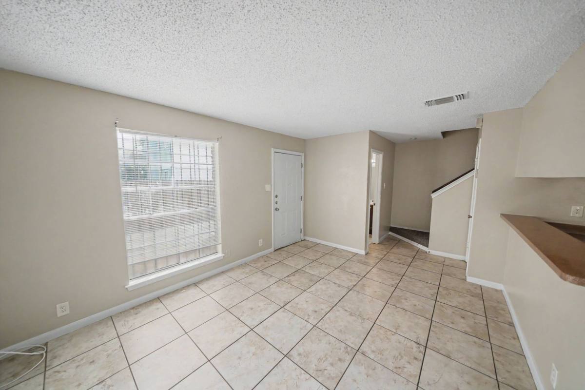 Apartment for rent at 5216 Meadow Field Ave, San Antonio, TX 78250