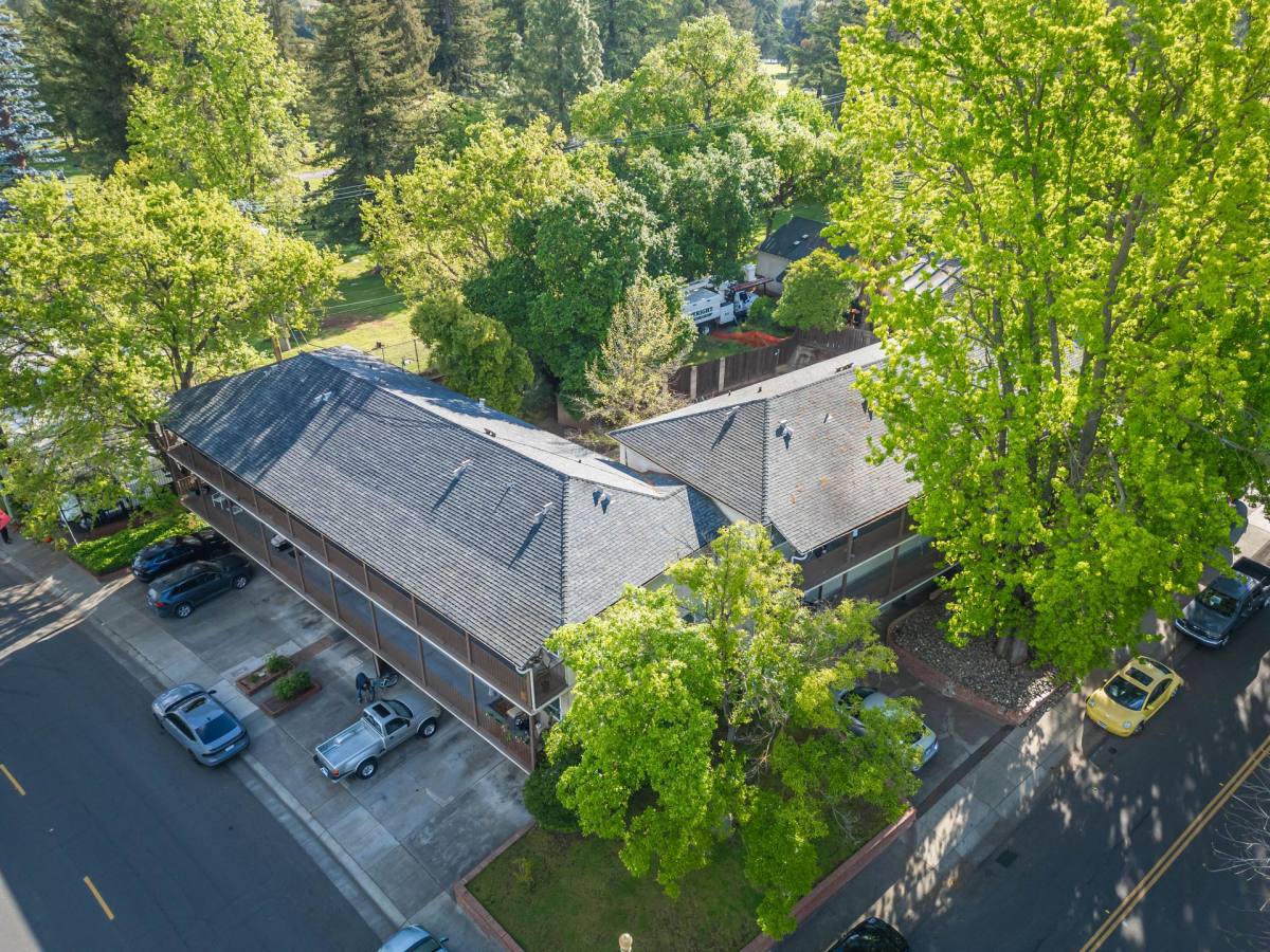 Apartment for rent at 801 McClatchy Way, Sacramento, CA 95818
