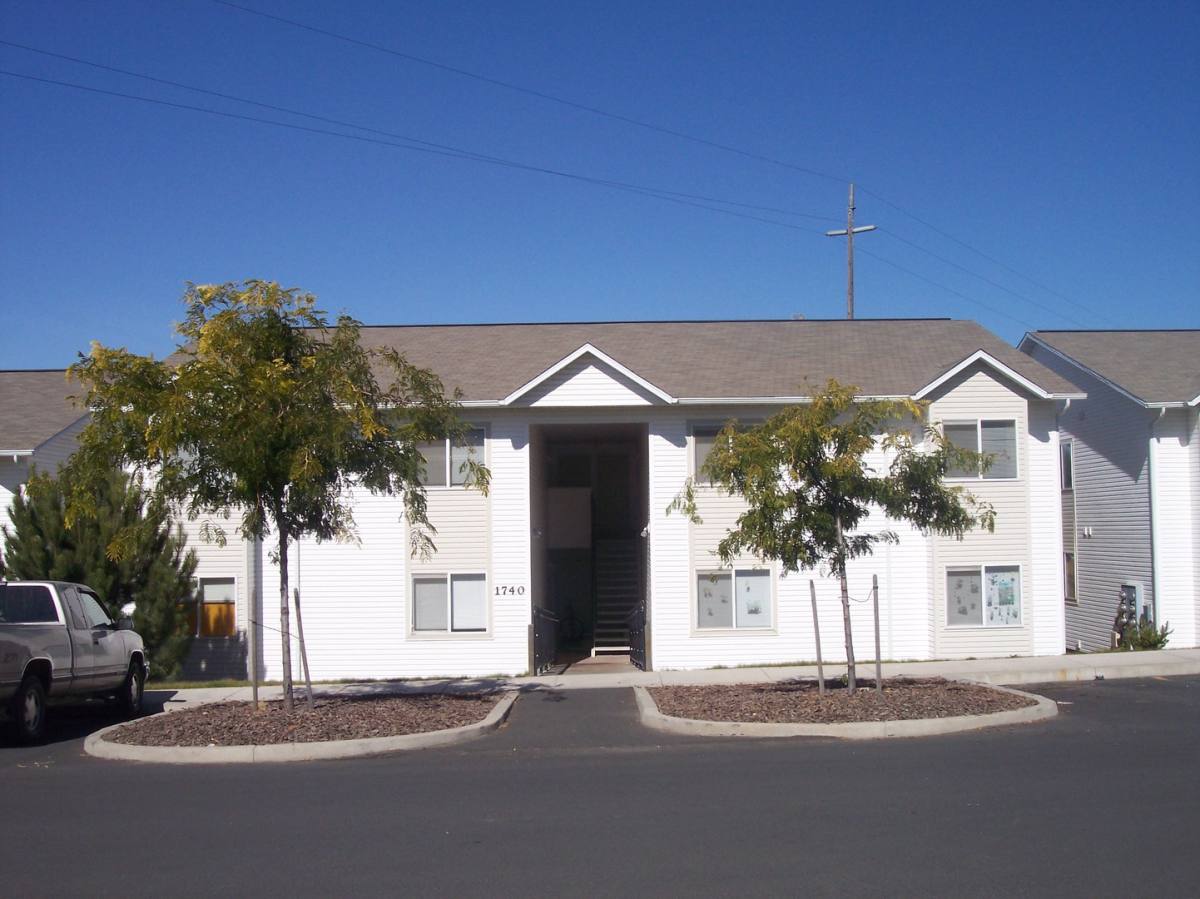 Apartment for rent at 1740 White Ave, Moscow, ID 83843