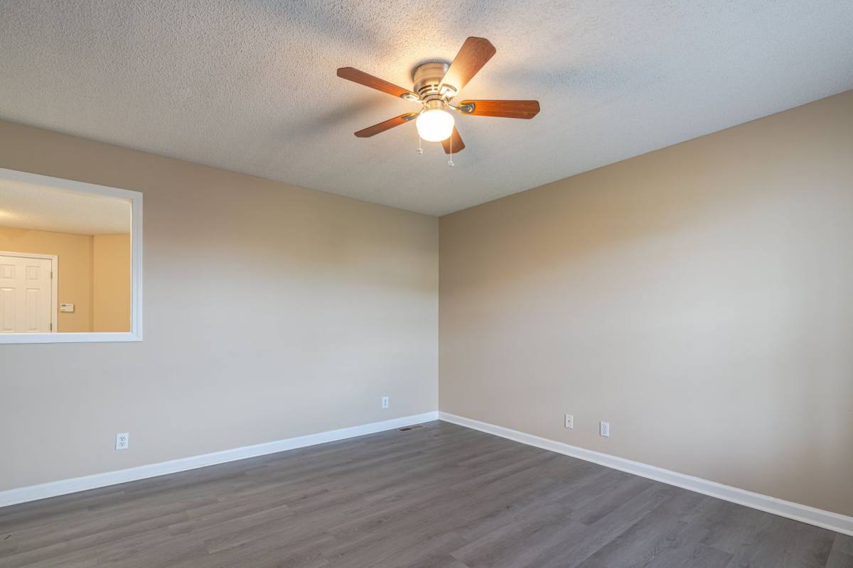House for rent at 511 Potomac Dr, Oak Grove, KY 42262