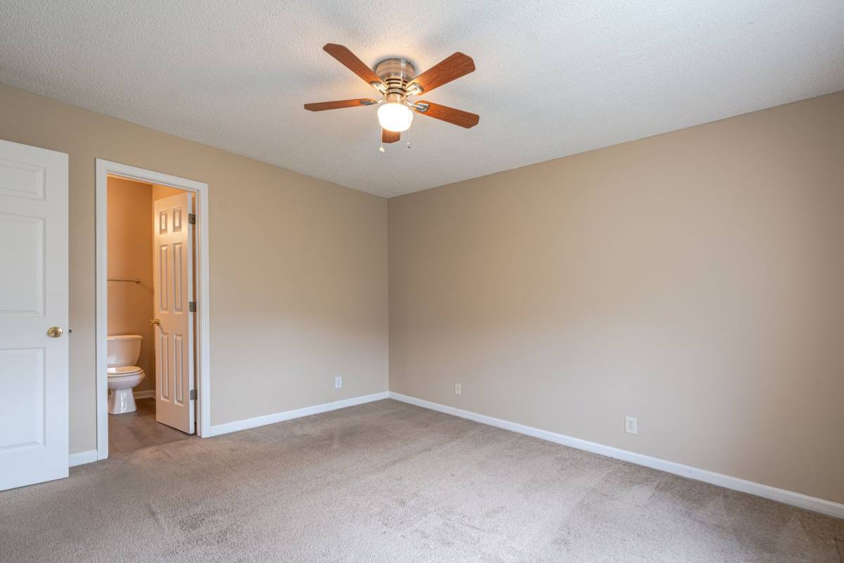 House for rent at 511 Potomac Dr, Oak Grove, KY 42262