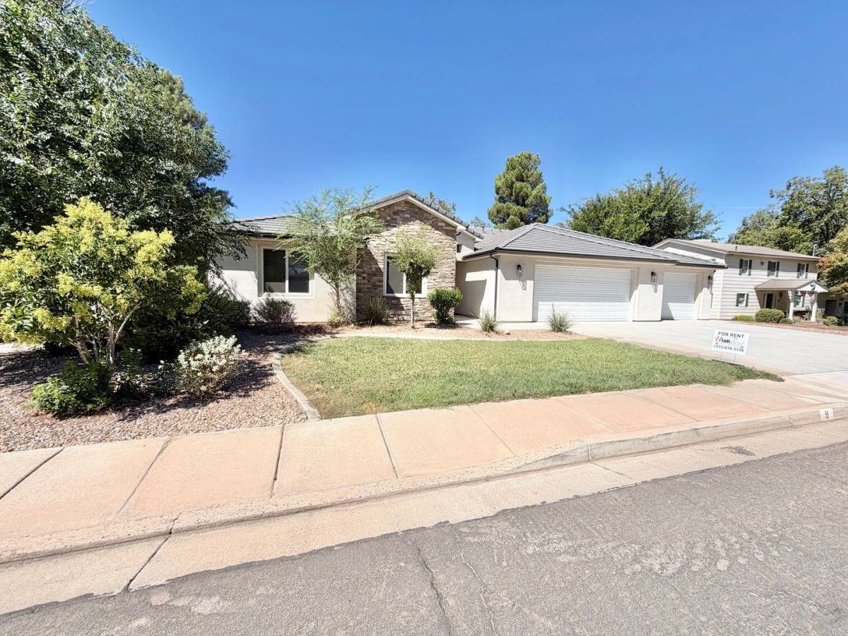 House for rent at 9 N Main St, La Verkin, UT 84745